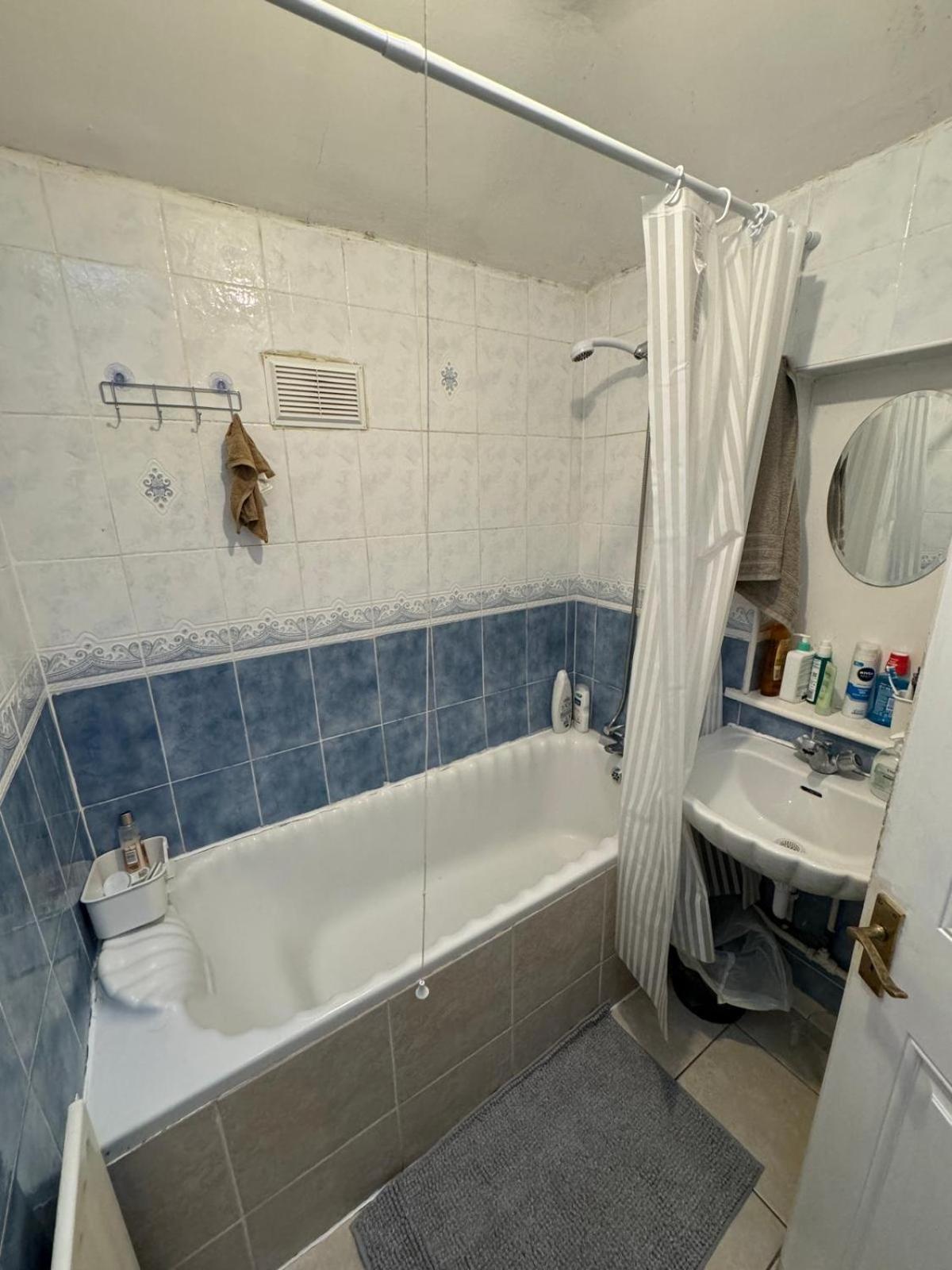 Nice Double Room Near Omni Shopping Dublin Eksteriør billede