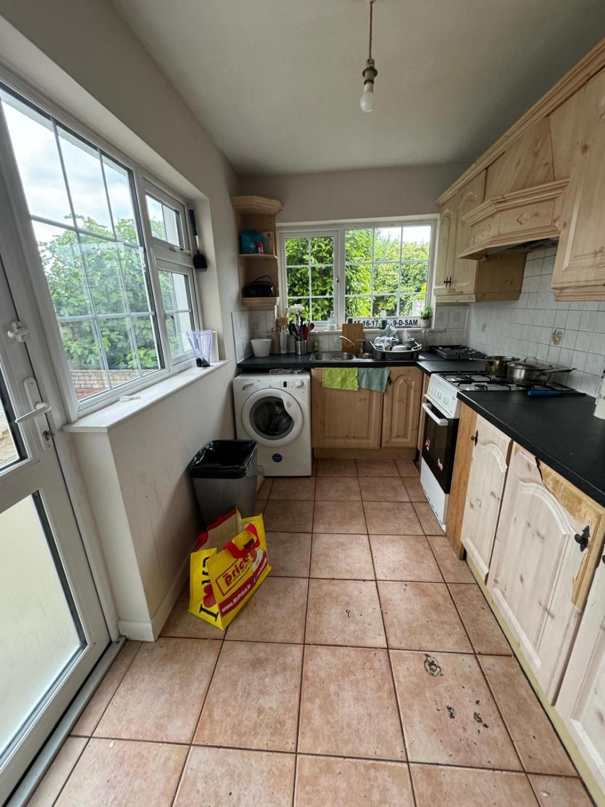 Nice Double Room Near Omni Shopping Dublin Eksteriør billede